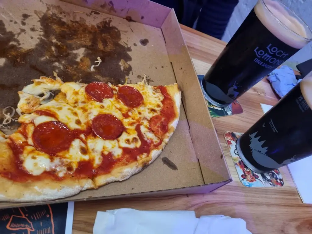 Loch Lomond Brewery Taproom_Vale of Leven_slider_image_2