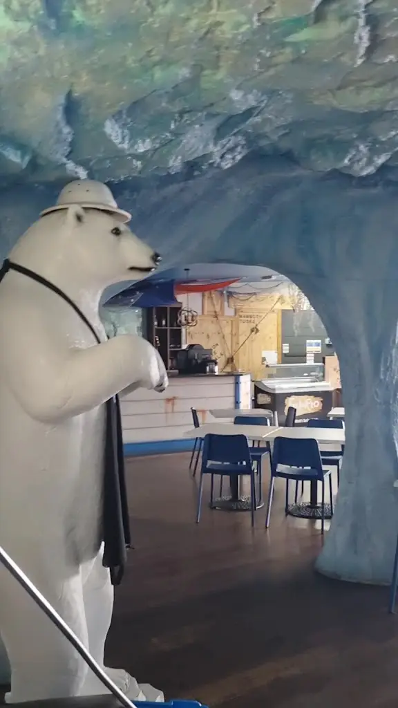 Anna Smithers_Jurassic Grill Loch Lomond_Vale of Leven_recensione