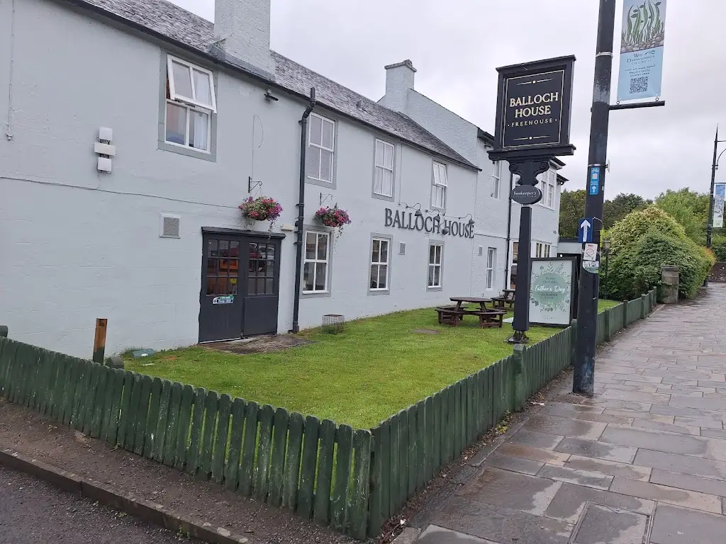 Scott Green_The Balloch House_Vale of Leven_review