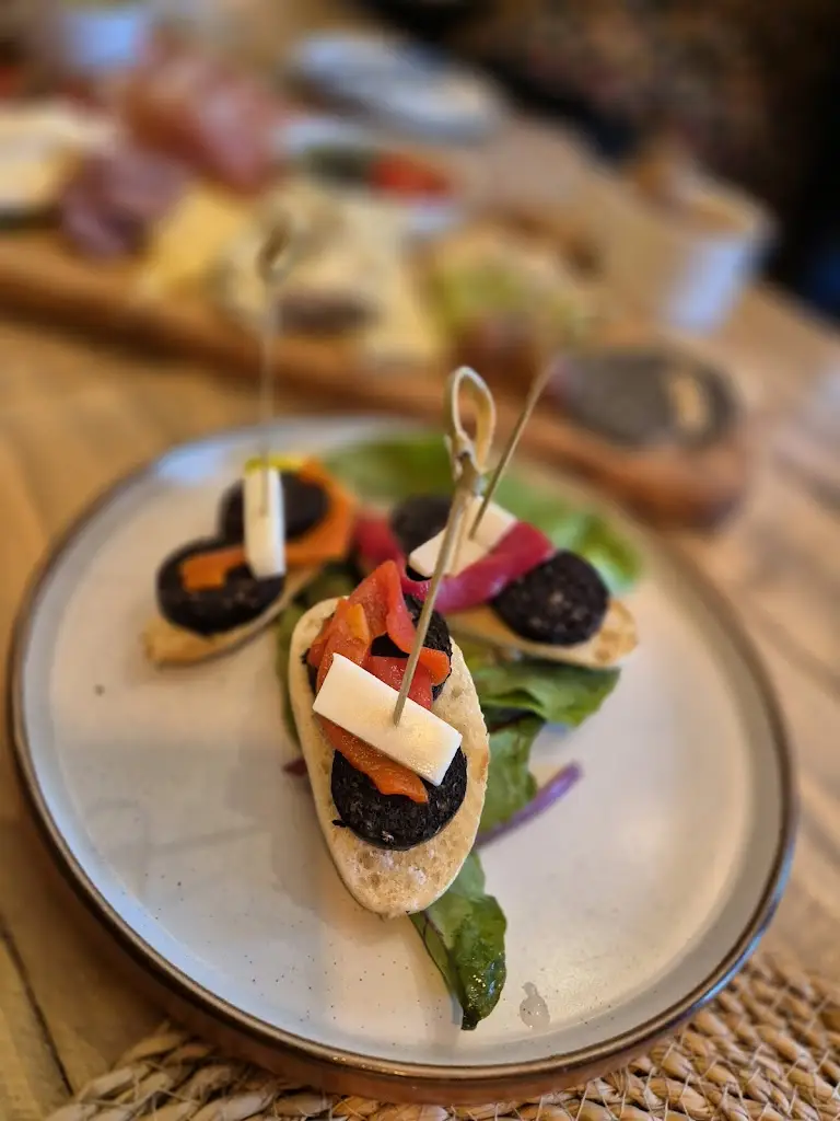 Menu_Tibbie's_Selkirk_image_7