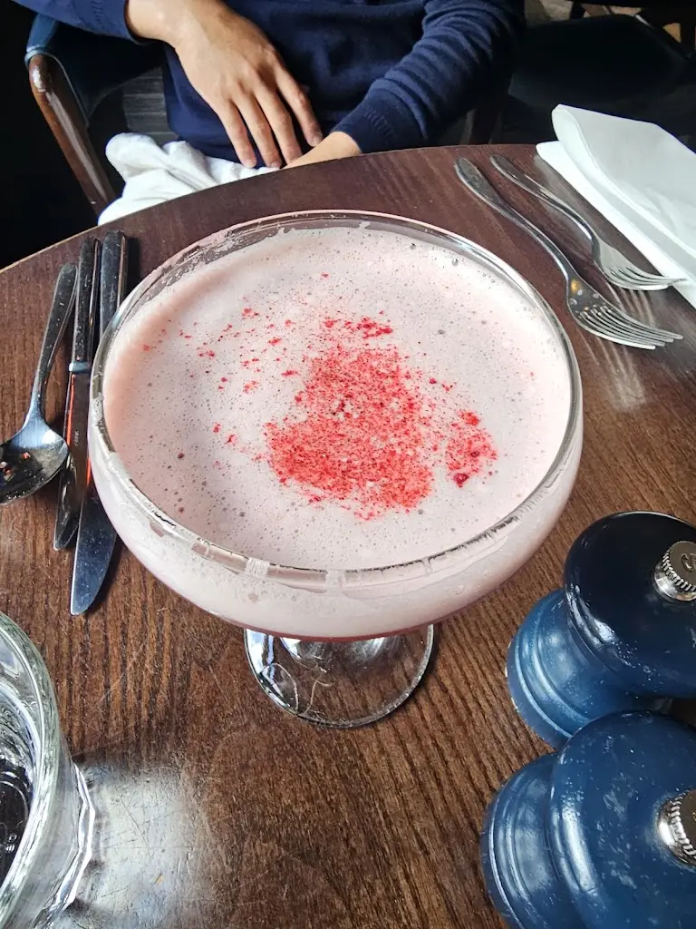 FJ McGuire_Cadiz_Winchburgh_review