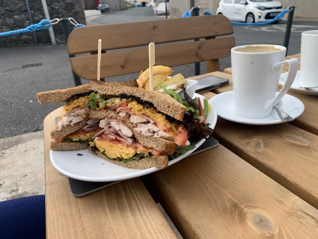 Richard Moore_Captains Galley_Whitehills_review