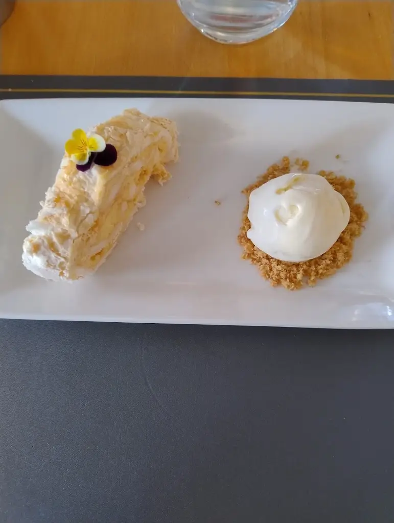 Clare Eggo_Captains Galley_Whitehills_review