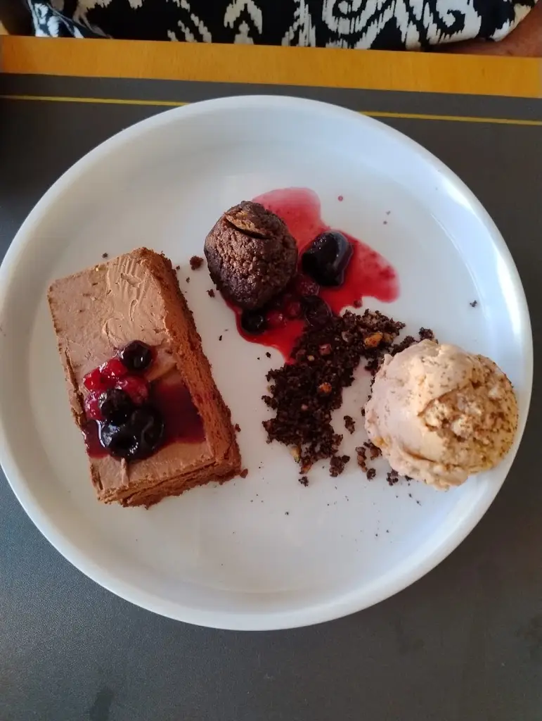 Captains Galley_Whitehills_slider_image_3