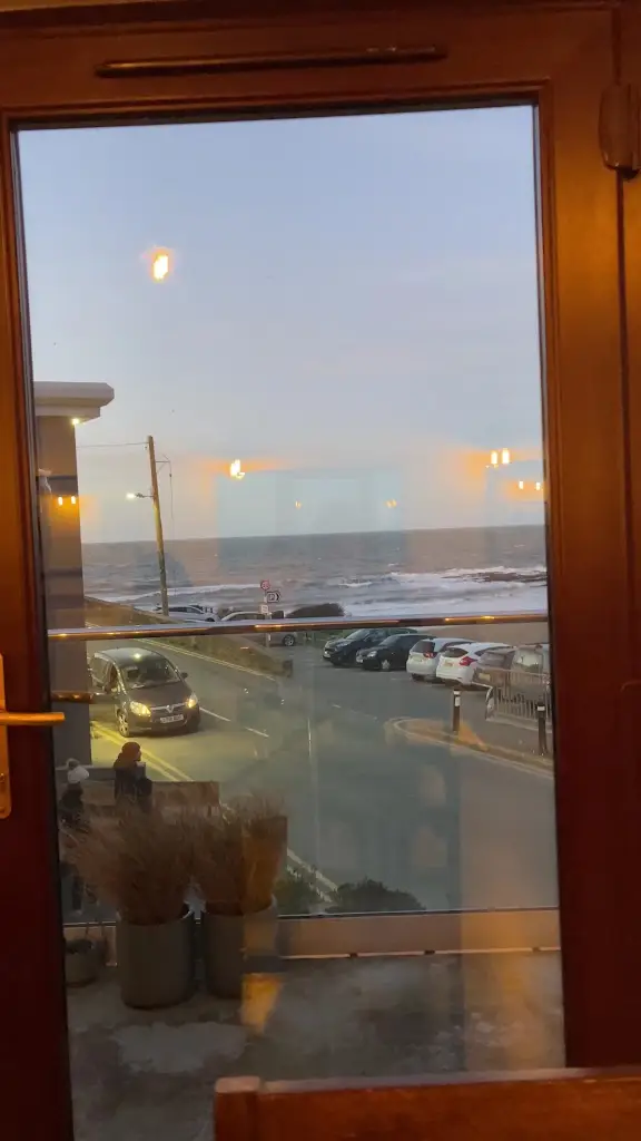 The Ship Bar & Grill_Aberporth_slider_image_2