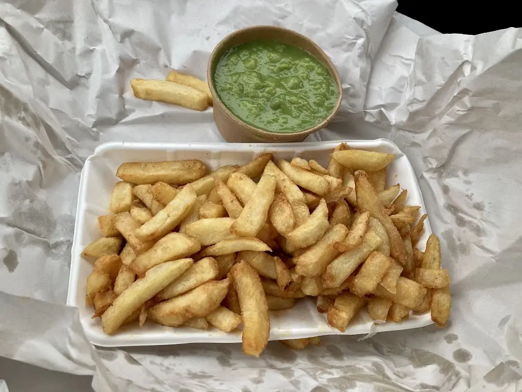 Richard Perkins_Caffi Sgadan_Aberporth_review