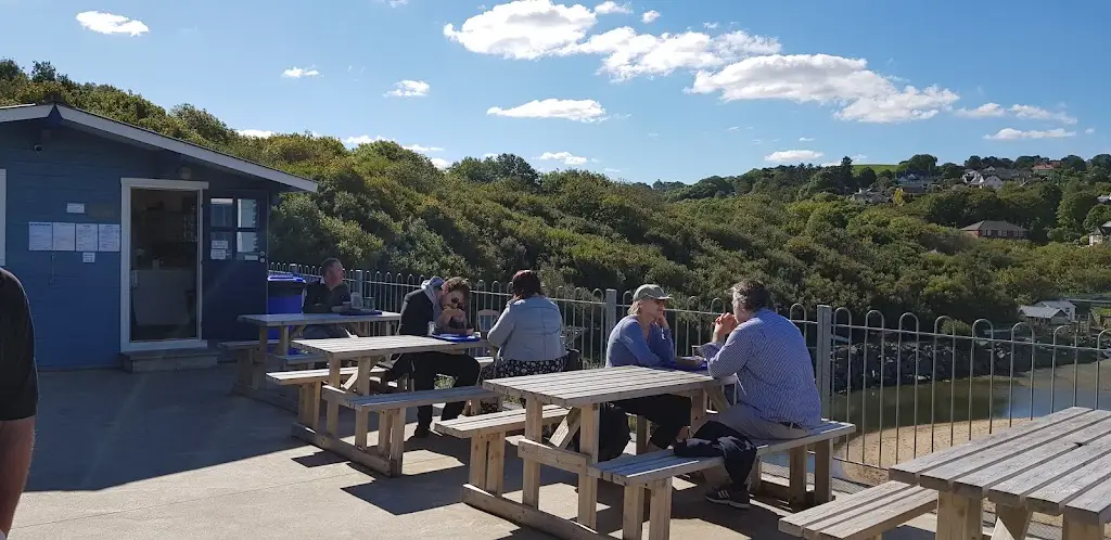 Cwtch Glanmordy ristorante a Aberporth