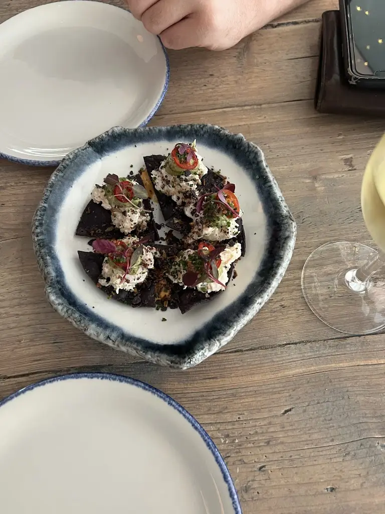 Natalia Pawela_Catch 22 Anglesey_Anglesey_recensione