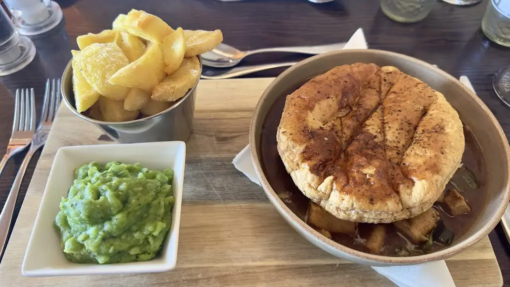 Nigel Paterson_Restaurant 32A_Bagillt_review