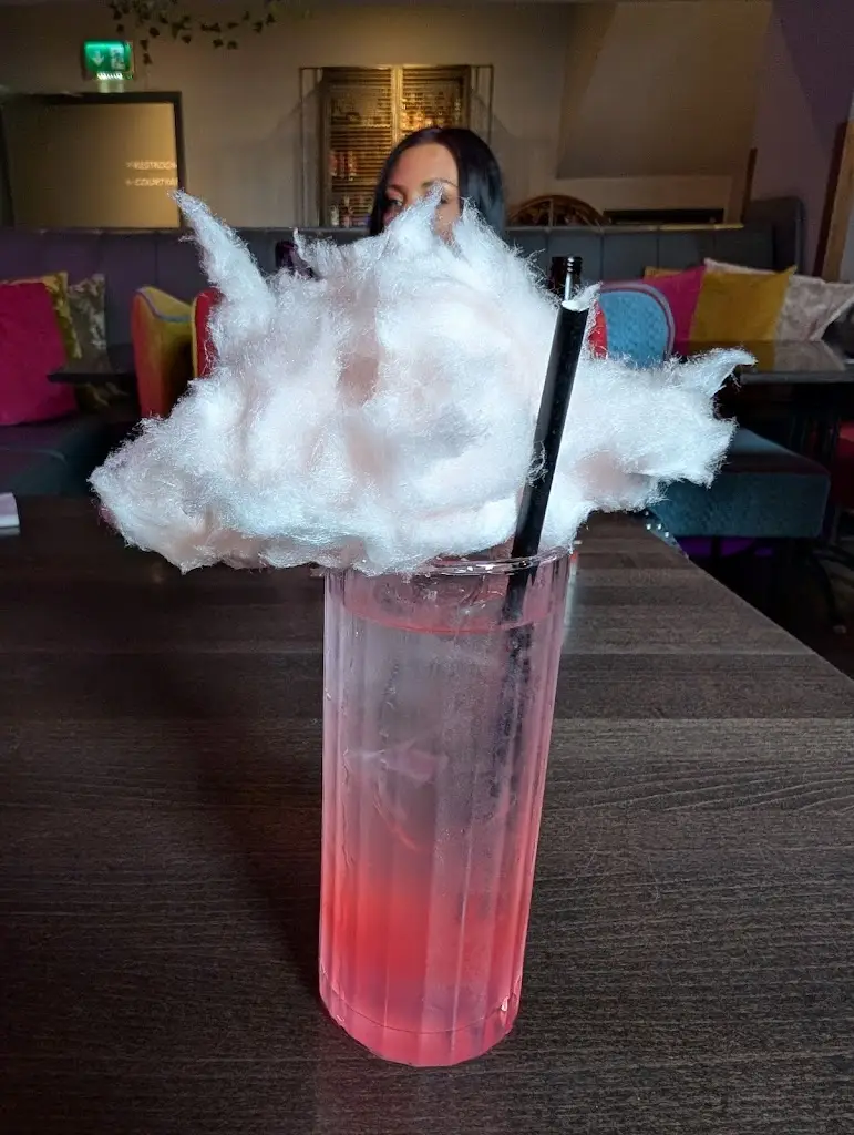 Abbie Cullen_Ten Degrees at Market Street_Abertridwr_review