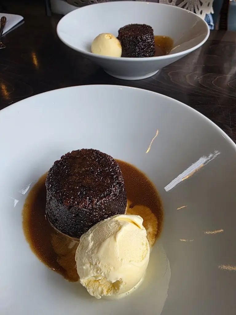 Money Weah_Ten Degrees at Market Street_Abertridwr_review