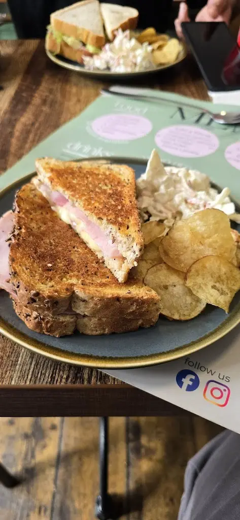 LCD_Oasis Coffee Shop_Abertridwr_review