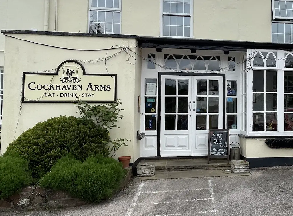 Cockhaven Arms restaurant in Bishopsteignton