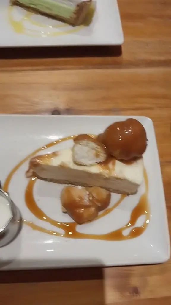 Casa Mia Restaurant & Cocktail Bar_Abertridwr_slider_image_2