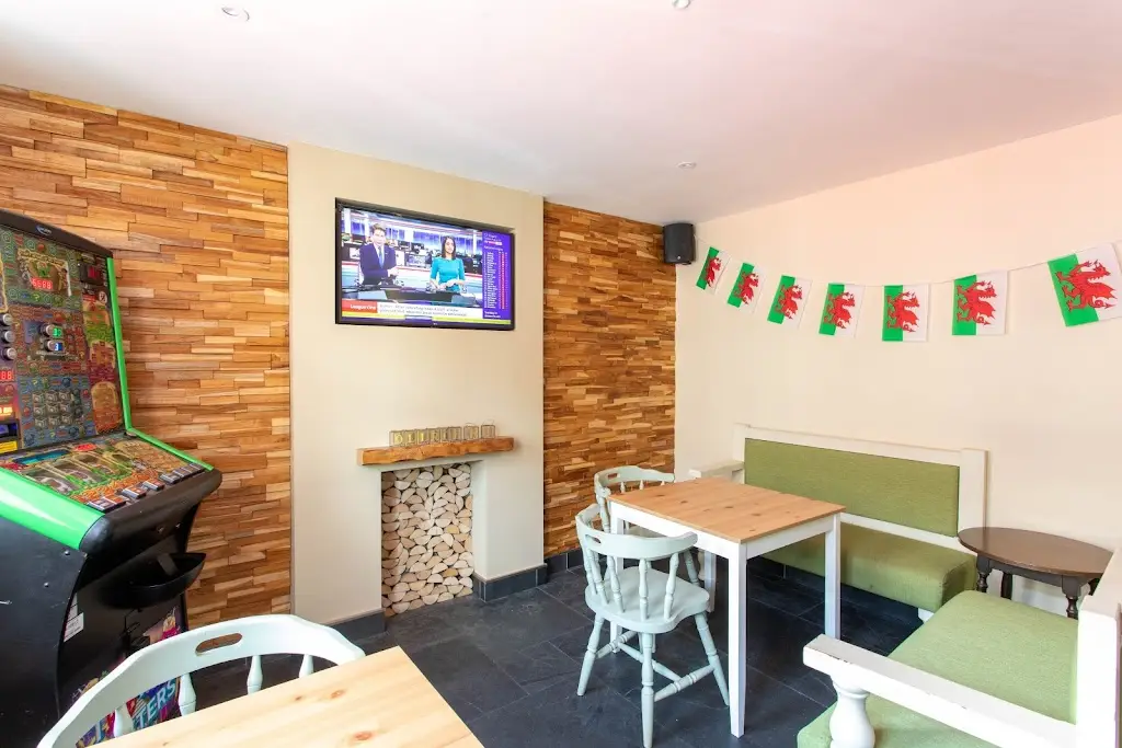 The Colliers Arms restaurante en Abercanaid