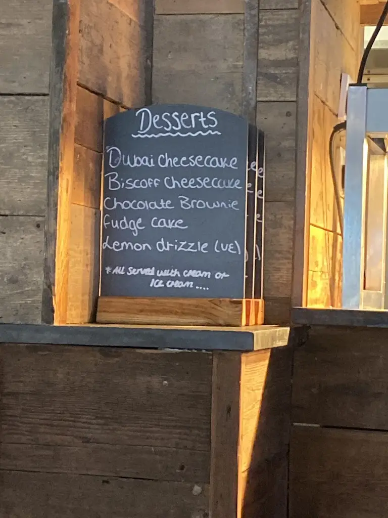 Menu_Davs Kitchen_Abercanaid_immagine_1