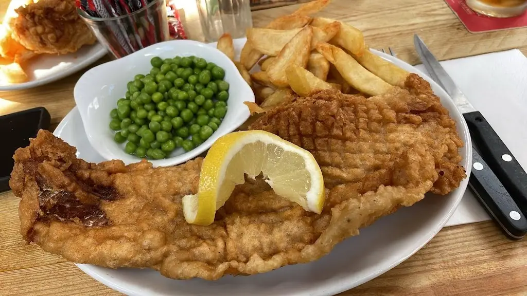 The New Crown_Abercanaid_slider_image_3