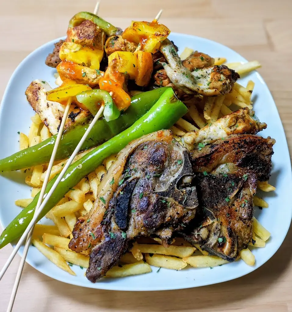 Abdul Qader Ismail_The Omnivorous_Abercanaid_review