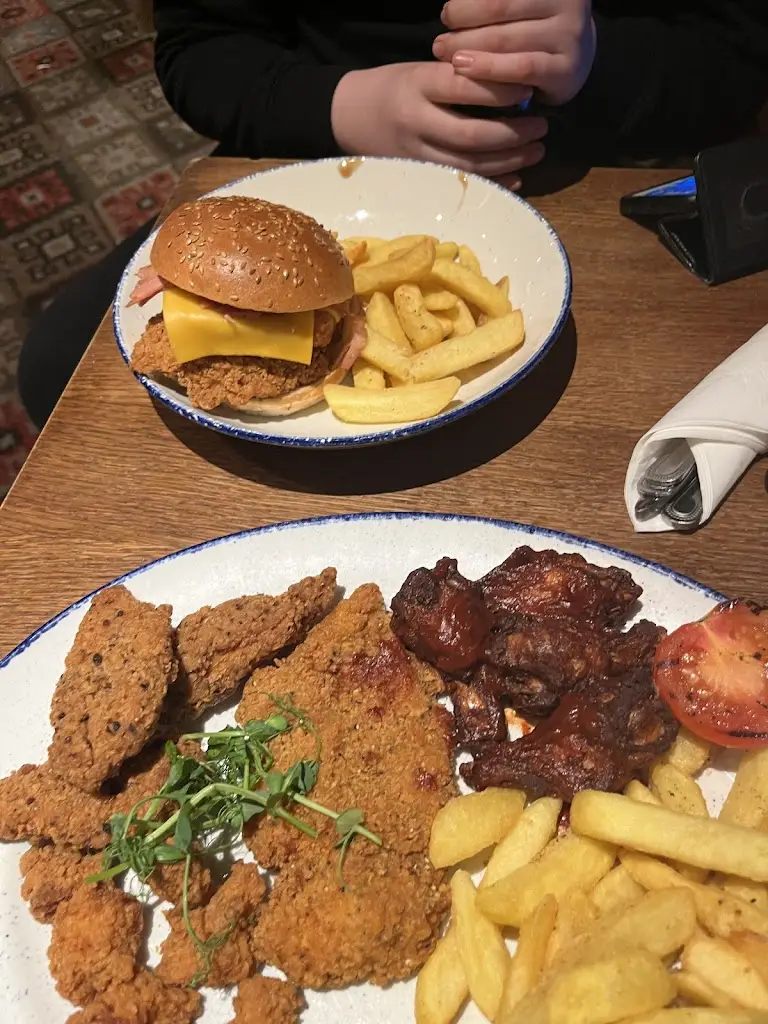 Shaun Inkpen_King Brychan_Abercanaid_review