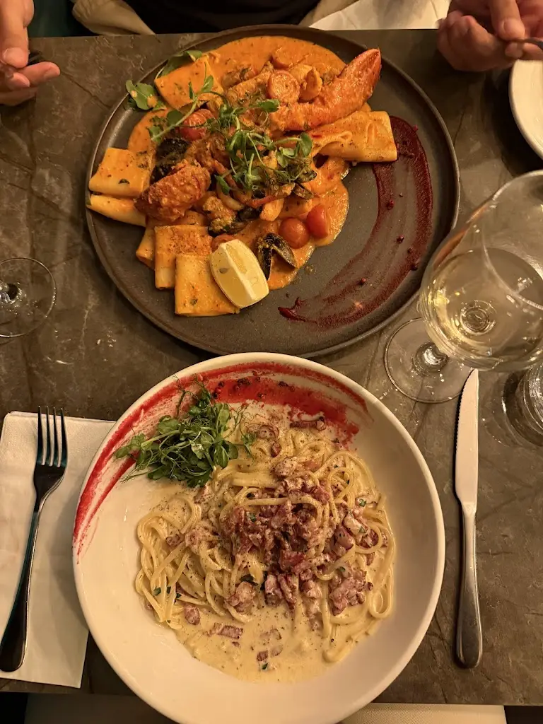 Sara Hoshian_La Vecchia Banca_Bishops Cleeve_review