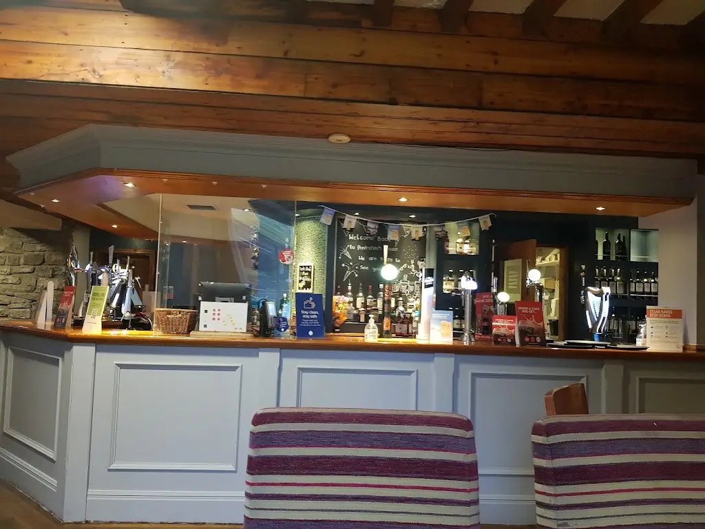 Pentrebach House Table Table_Abercanaid_slider_image_1