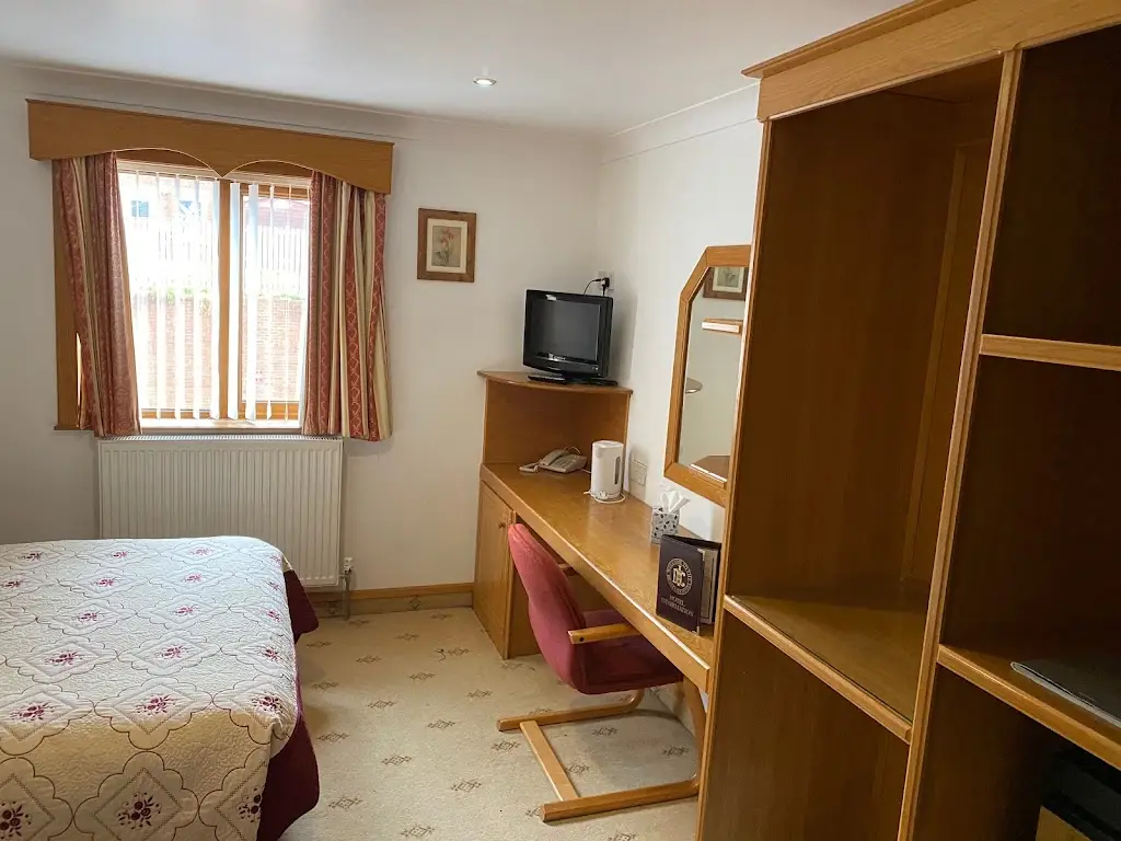 The Bessemer Hotel restaurant in Abercanaid