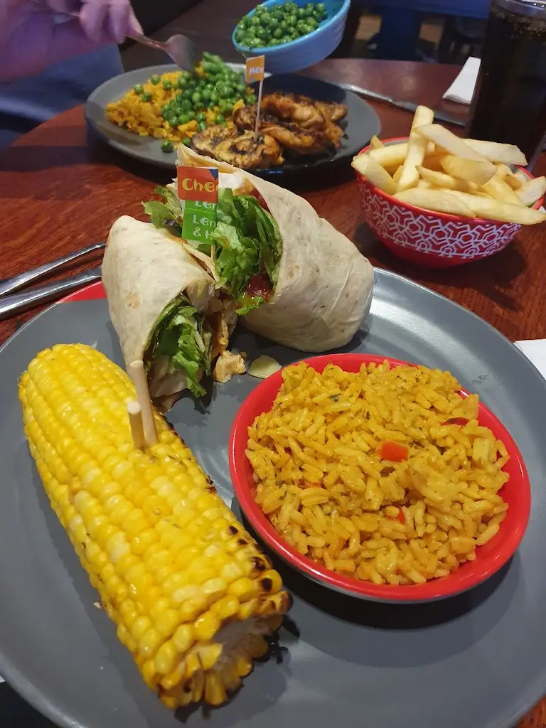 Stacy Reid_Nando's Merthyr Tydfil_Abercanaid_review