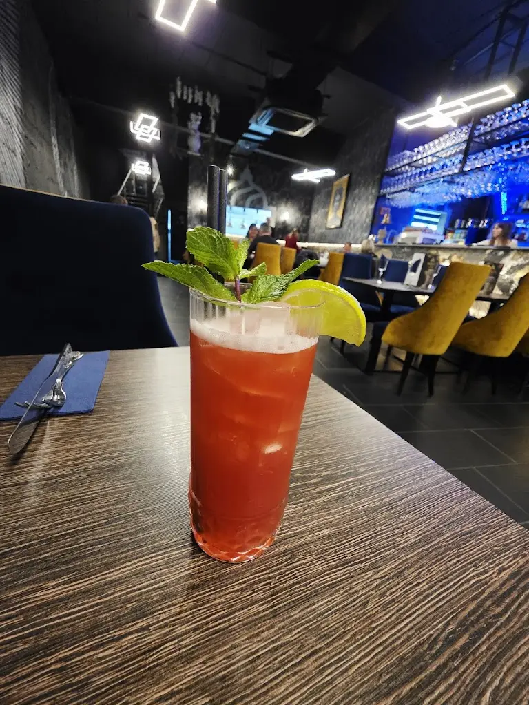 Salim_Tholos _Aberkenfig_review