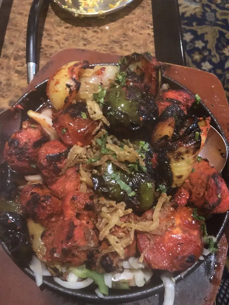 Simla Tandoori_Aberkenfig_slider_image_3