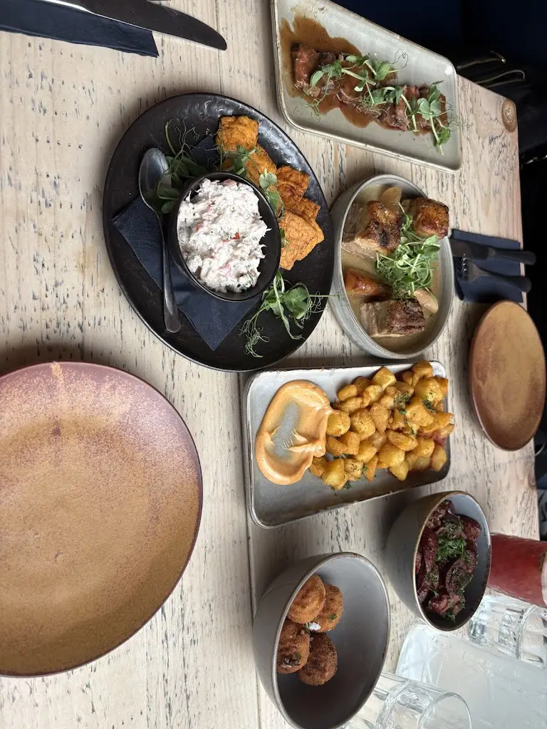 Jordan Chibnall_La Cocina Tapas_Aberkenfig_review