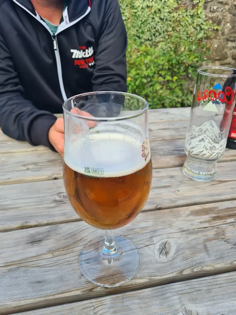 Menu_The Caeffatri Restaurant and Bar_Aberkenfig_image_4