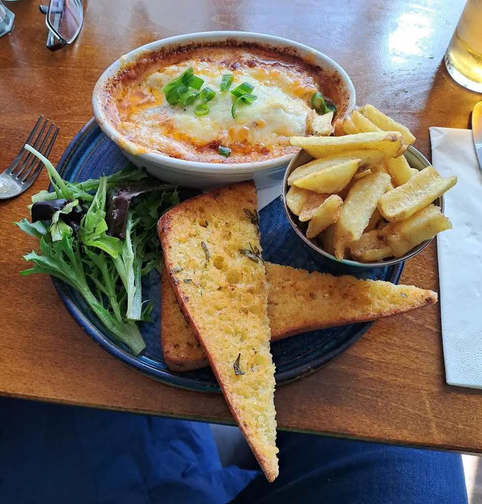 Menu_The Caeffatri Restaurant and Bar_Aberkenfig_image_8