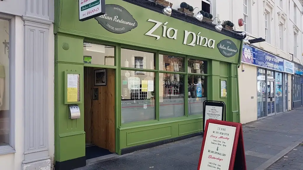 Zia Nina restaurant in Aberkenfig