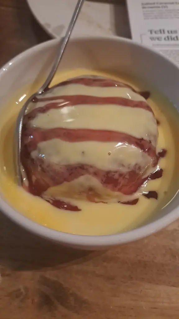 Danielle Smith_Ty-Risha Alehouse_Aberkenfig_review