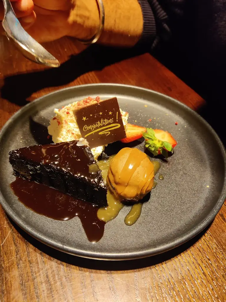 Sophiya Singh_Miller & Carter Sarn, Bridgend_Aberkenfig_review