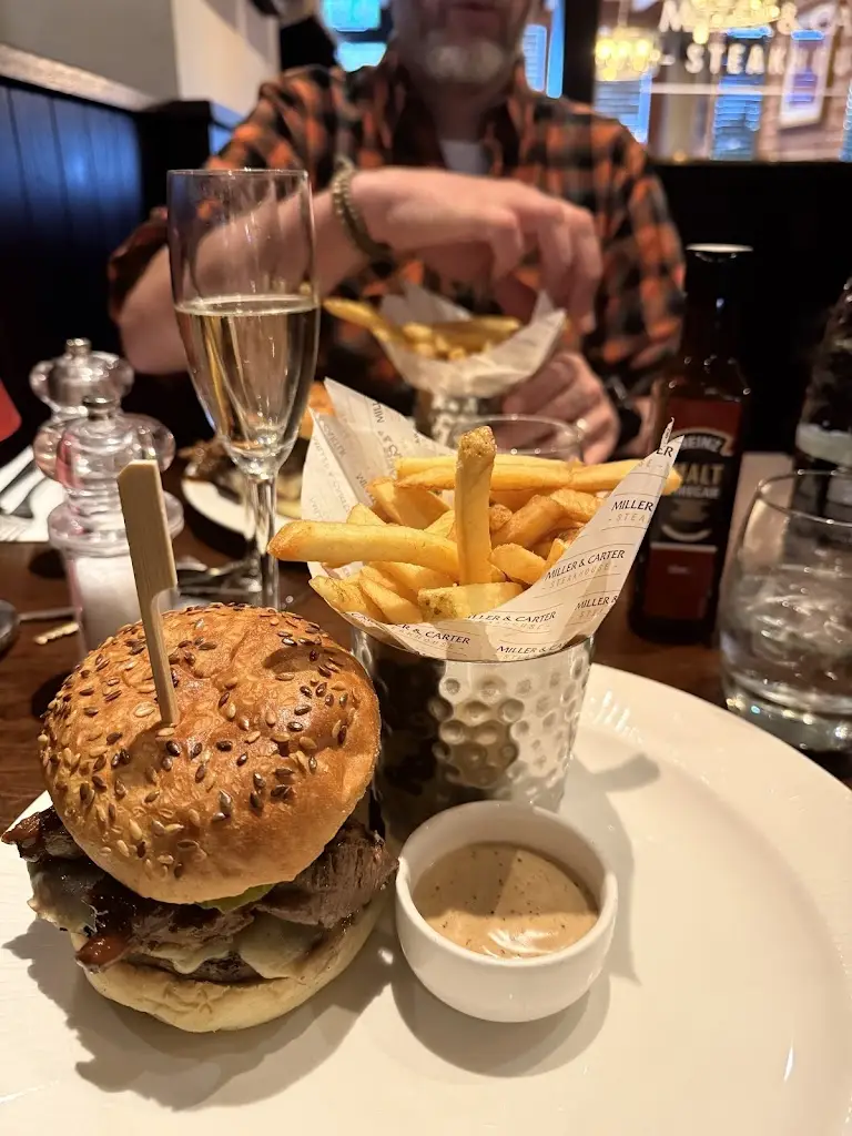 Sara Davies_Miller & Carter Sarn, Bridgend_Aberkenfig_review