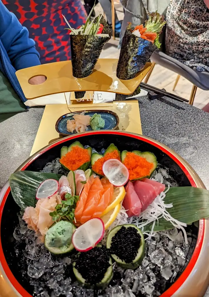 Menu_Gin & Sake Bar and Restaurant_Aberkenfig_imagen_6