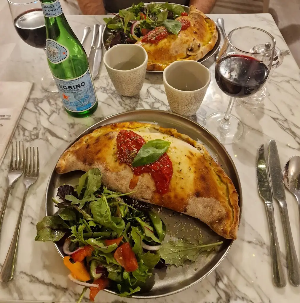 Menu_Casa Bianca_Abergavenny_image_5