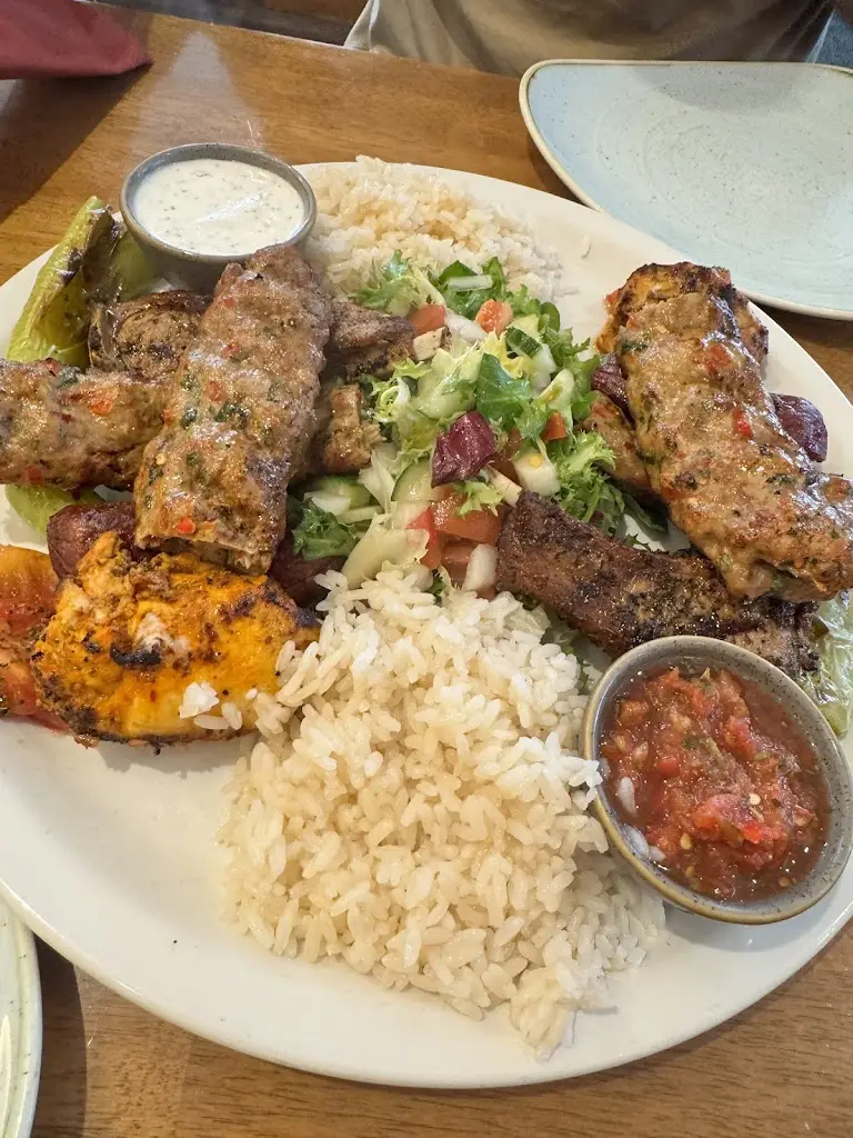 Ray-Nina Magcaling_Mezze Me_Abergavenny_review