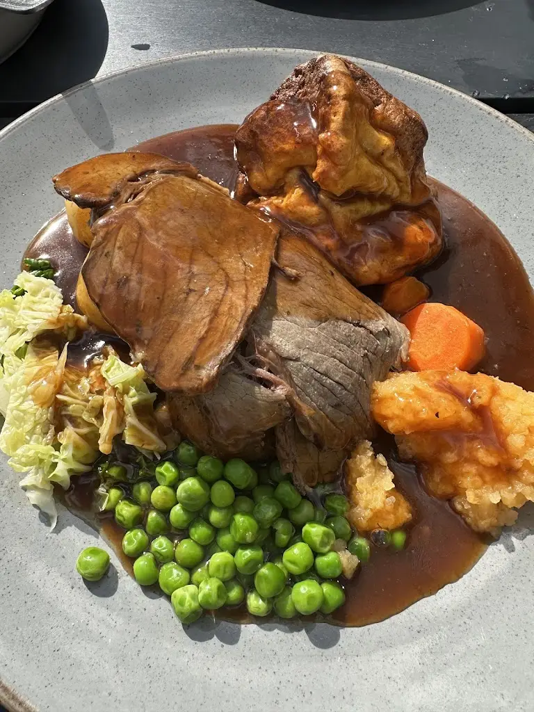 Sian Adams_The Grofield Inn_Abergavenny_review