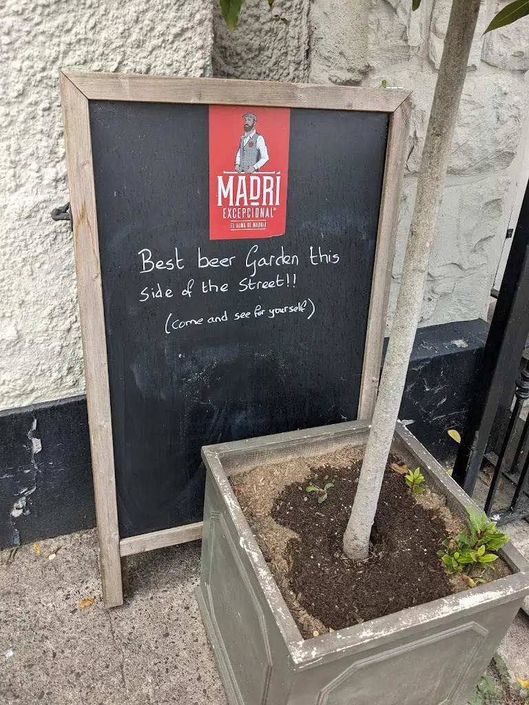 Lesley Billington_The Grofield Inn_Abergavenny_review