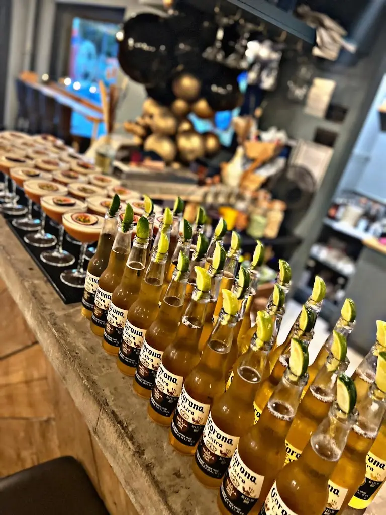 Jane Franks_Bar No.9_Bishops Cleeve_review