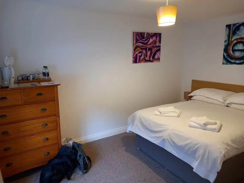 Michael White_Kings Arms Hotel_Abergavenny_review