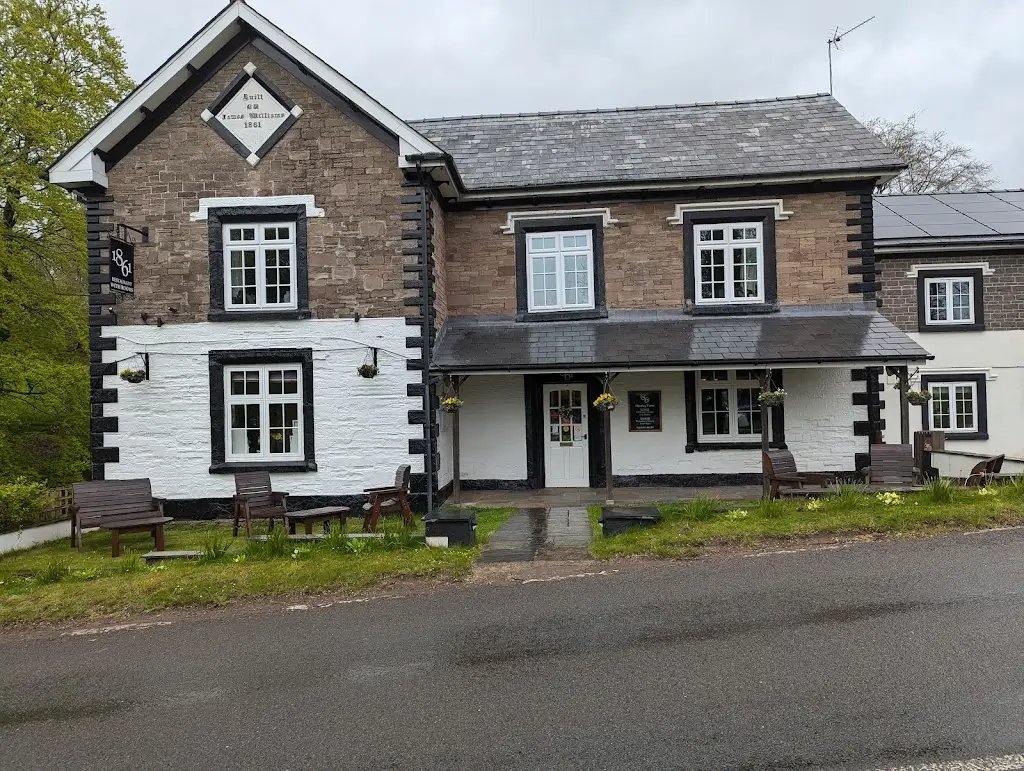 Douglas Aberdeen_1861 Restaurant with Rooms_Abergavenny_review