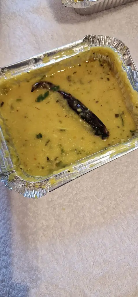 Andy Singh_Rozis Tandoori Restaurant_Amlwch_review