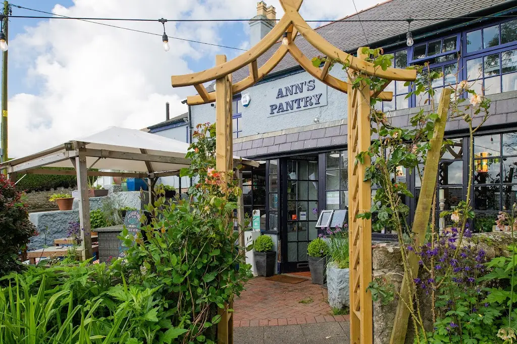 Ann's Pantry restaurant in Amlwch