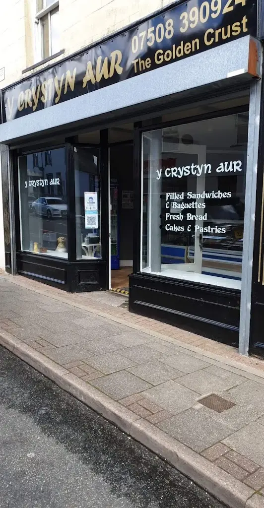 The Golden Crust restaurant in Amlwch