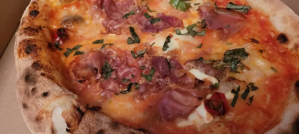 Menu_CasaGees Pizza Delivery_Bishops Cleeve_image_3