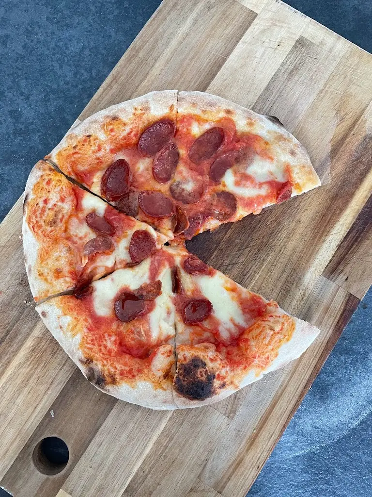 Menu_CasaGees Pizza Delivery_Bishops Cleeve_image_7