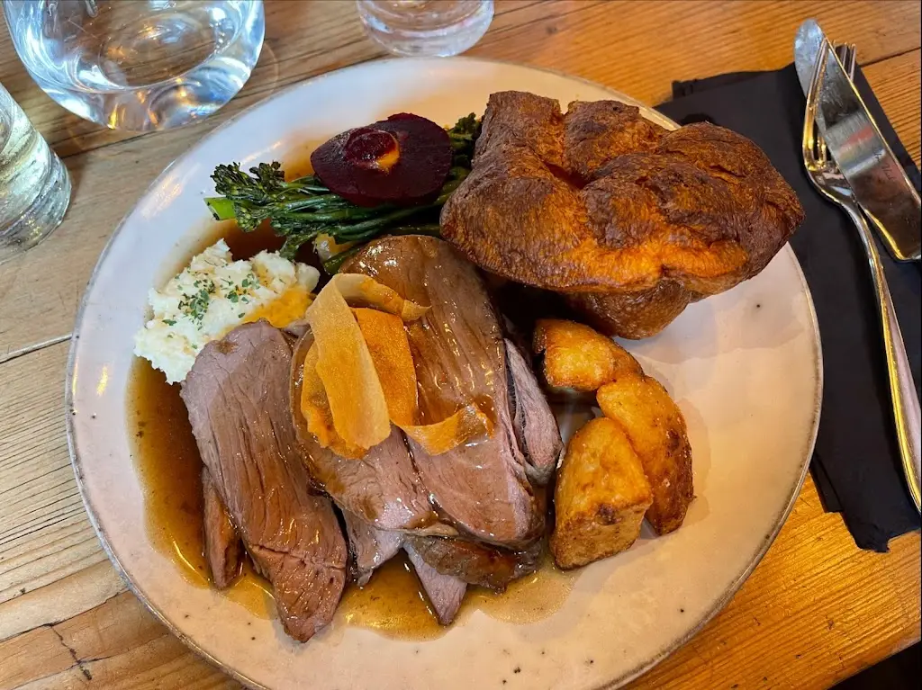 PEBBLES BISTRO_Amlwch_slider_image_2